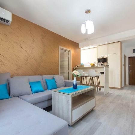 Apartment Medusa Risan Esterno foto