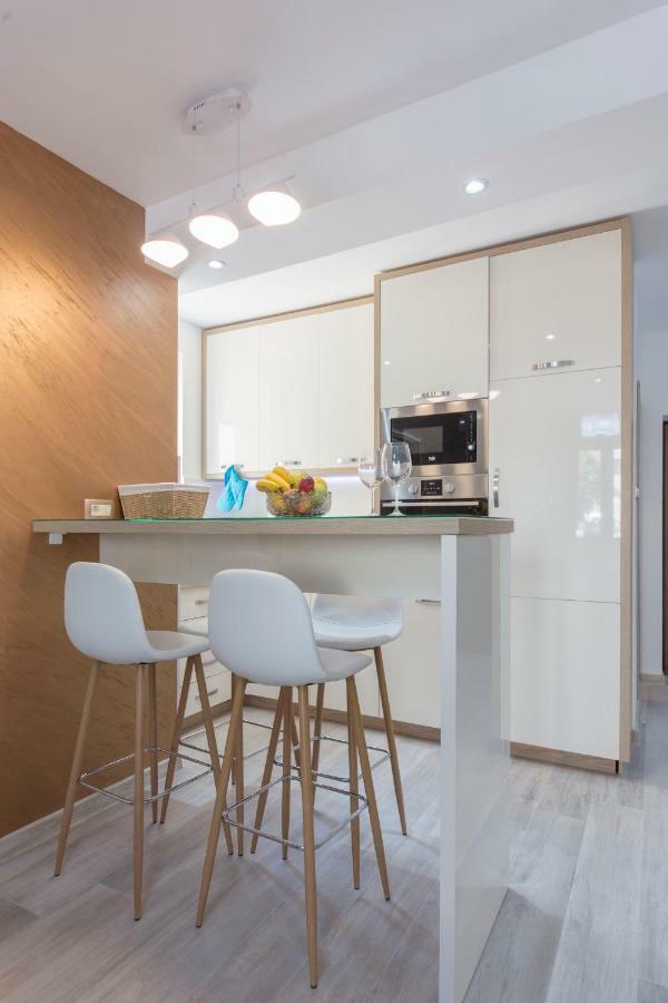 Apartment Medusa Risan Esterno foto